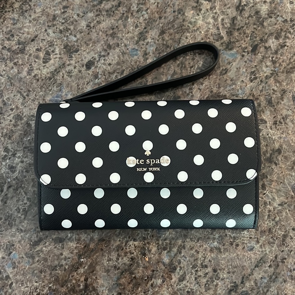 Cheers Boxed Medium Phone Wristlet